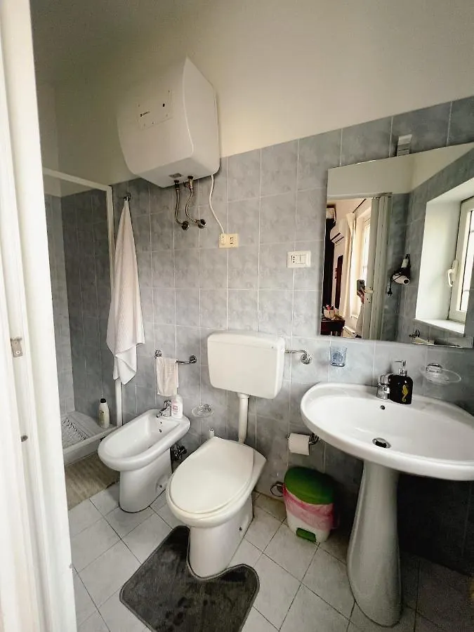 Home Rising Sun - Rooms With Private Bathrooms Katania